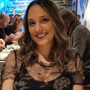 Meet your Posher, Aline